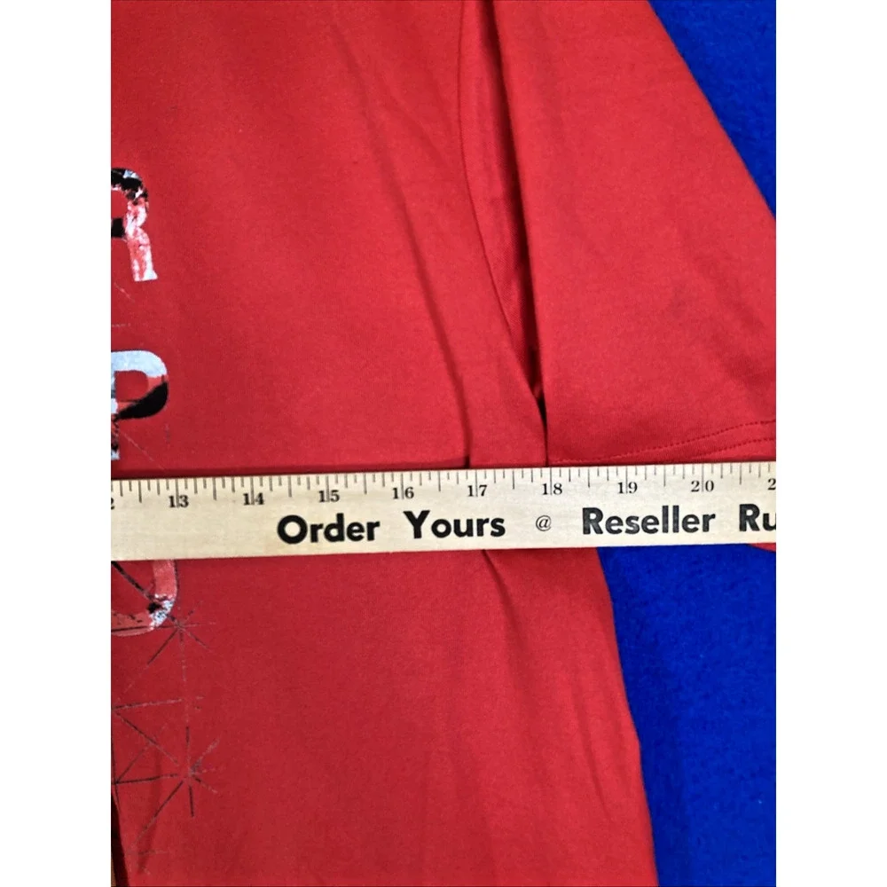 The North Face Men’s Size Small T-Shirt Red 